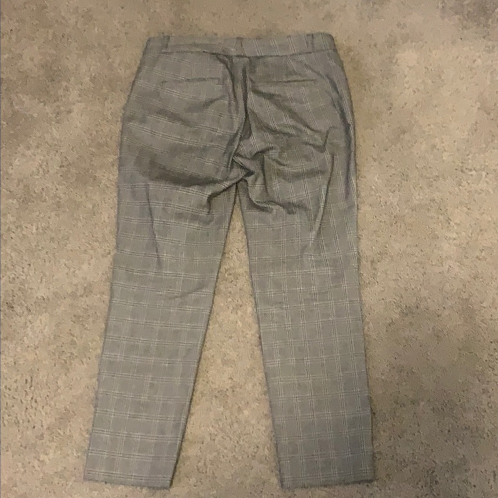 Banana Republic Grey Plaid Sloan Pant - Picture 4 of 6